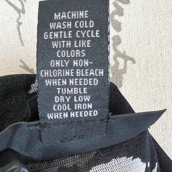 INC International Concepts Sheer Polka Dot Button Blouse Size XS - Picture 8 of 8